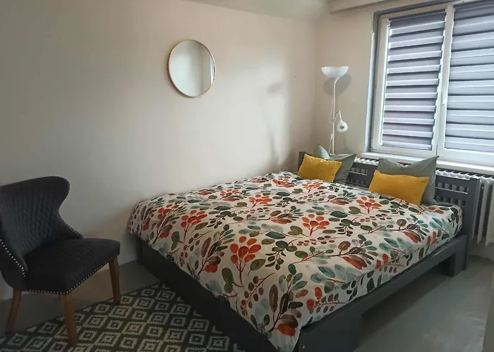 Homestay 3 Patro V Rd